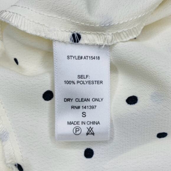 ASTR the Label Puff Sleeve Floral Wrap Top size Small - Picture 10 of 10